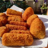 Favas com arroz  e esparregado de cascas