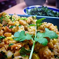 Tofu à Gomes de Sá com manjericão e limão em crosta de broa de milho