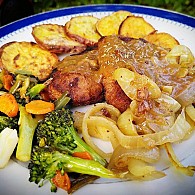 Legumes salteados com arroz de tomate